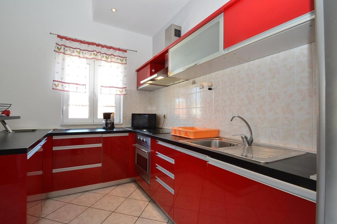House Luciana Hotel Mali Losinj Exterior photo